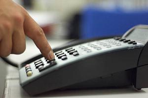 ネットワークカメラで室内の様子を確認